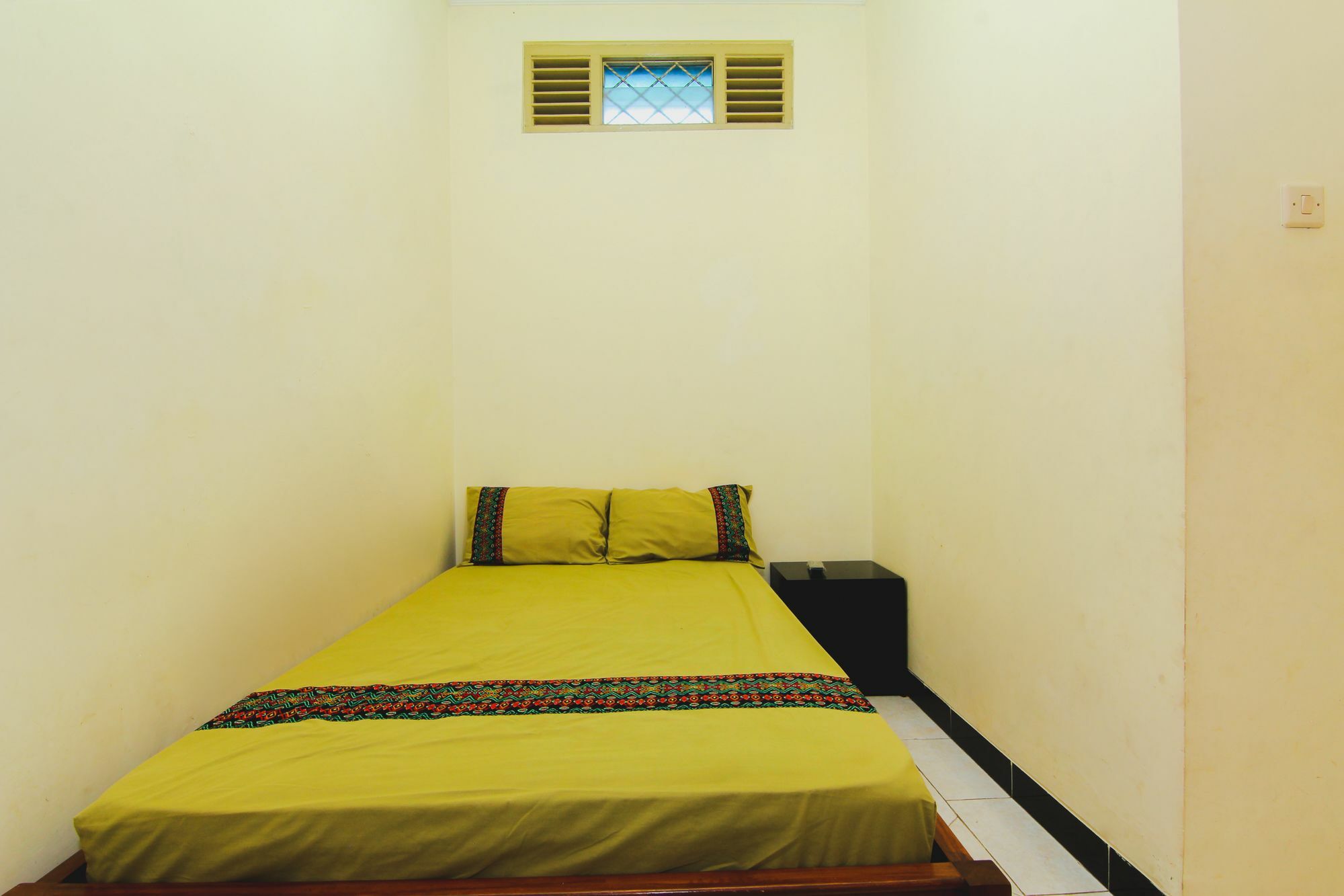 Griya Batik Giri Sekar Homestay Yogyakarta Exterior foto